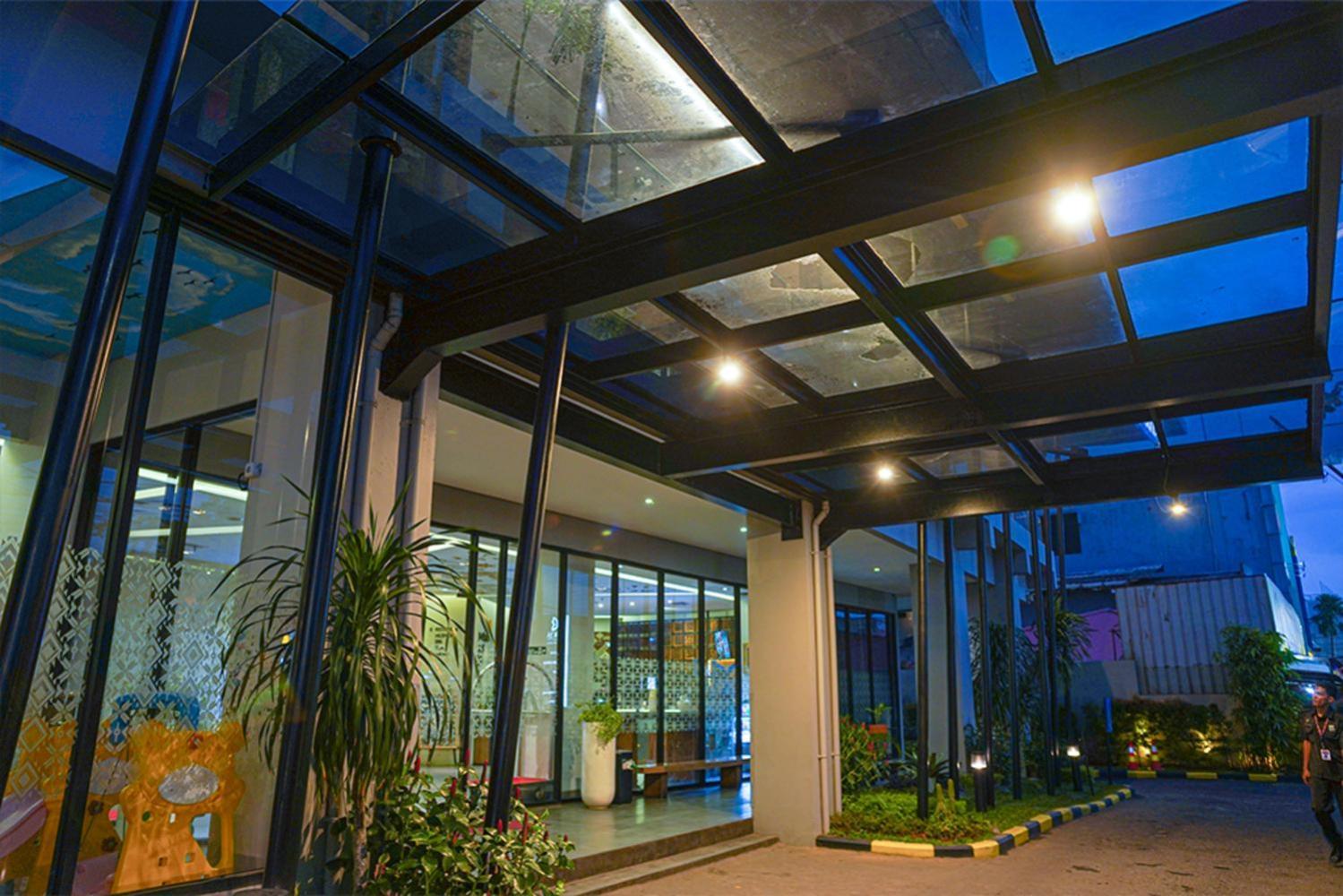 Batiqa Hotel Palimbão Exterior foto
